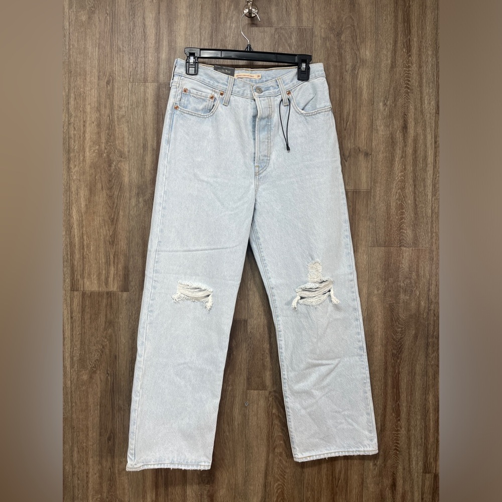 Levi’s Ribcage Straight Ankle